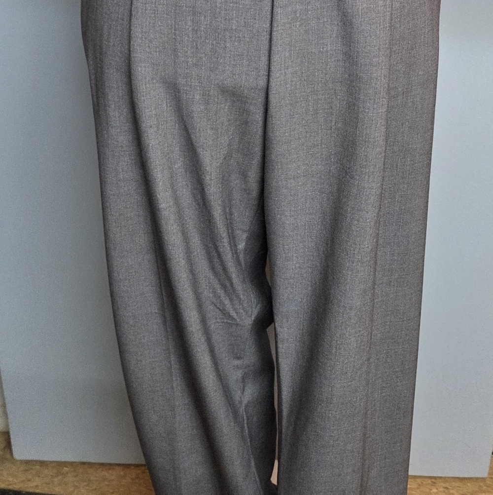 Old Navy High-Waisted Gray Billie Straight Women's Ankle Pants - Picture 2 of 7